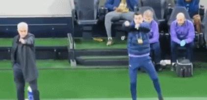 神同步！冉冉升起的“穆里尼奥二世”——萨克拉门托