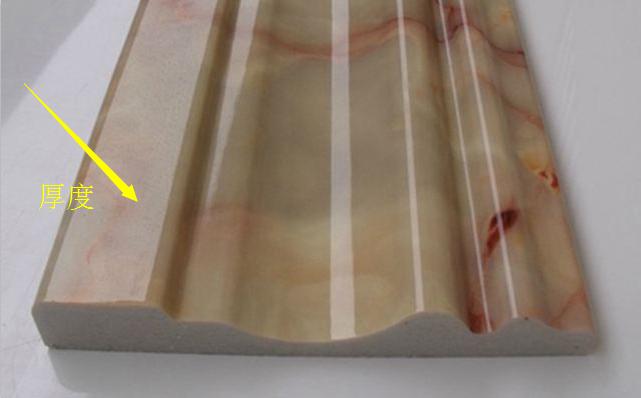 踢脚线和地板之间缝隙太大,踢脚线缝隙大是不是油漆工责任