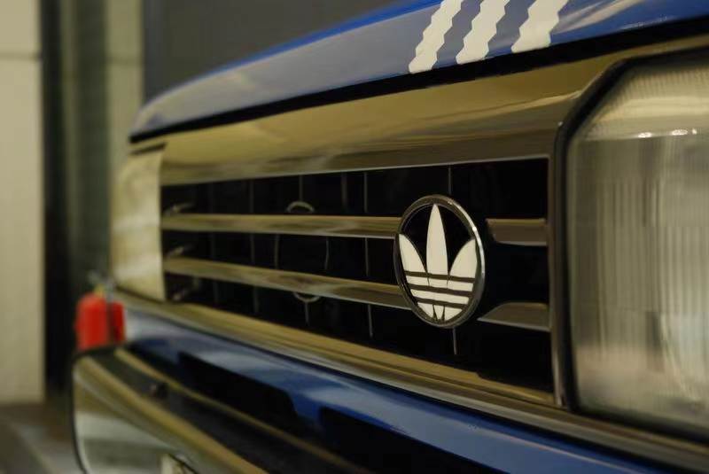 adidas球鞋怎么样,20年前穿阿迪达斯是有钱人吗