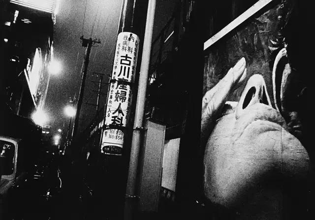 街拍大师作品二区,十大街拍大师