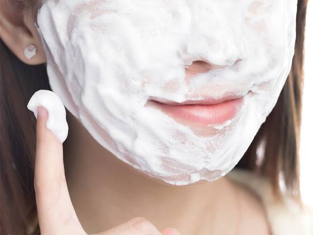 夏天肤色黑怎么办,黑黄暗沉肤色改善