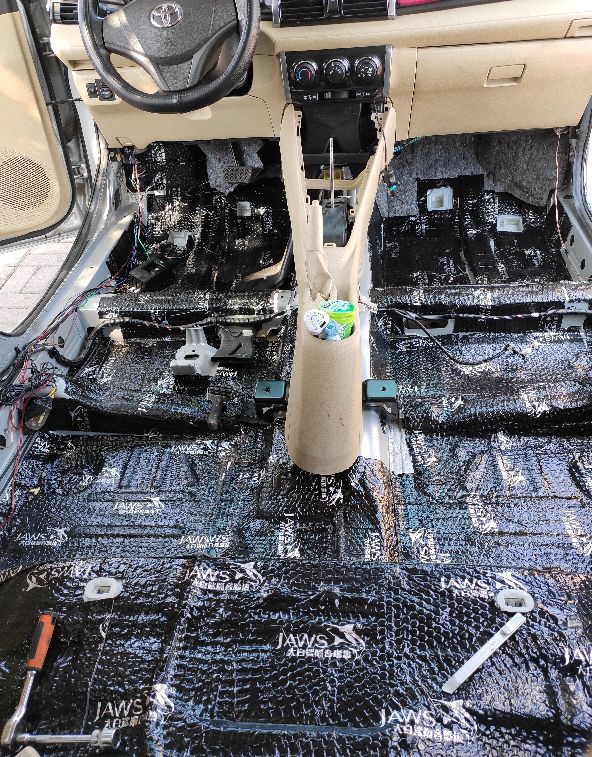 丰田威驰全车隔音多少钱,威驰四门隔音教程