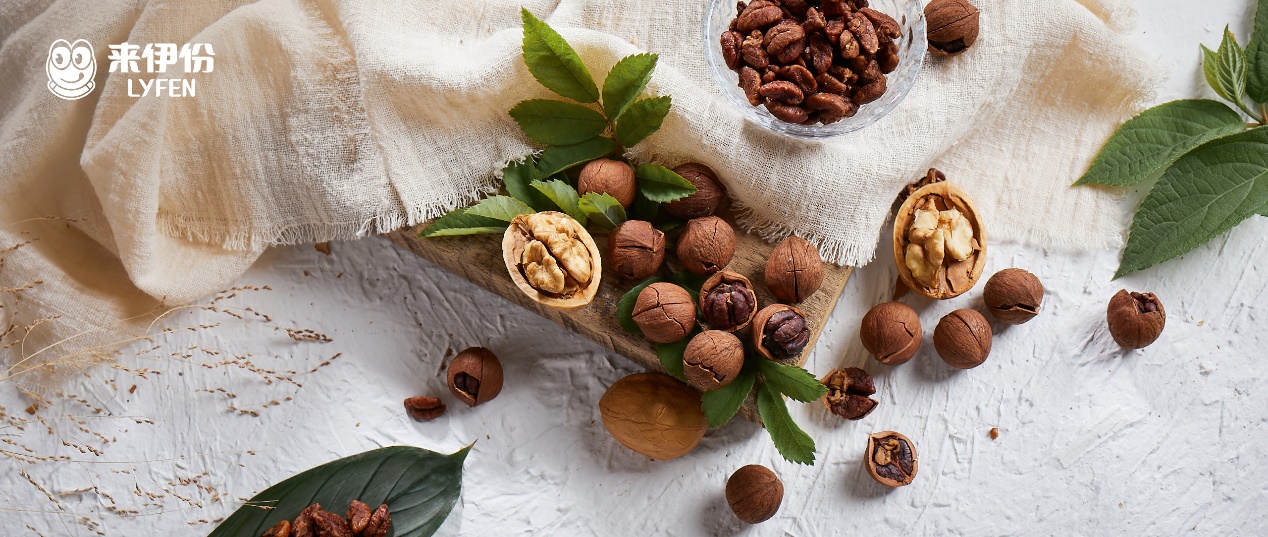 主板零食第一股,来伊份如何将小零食吃出大生意?