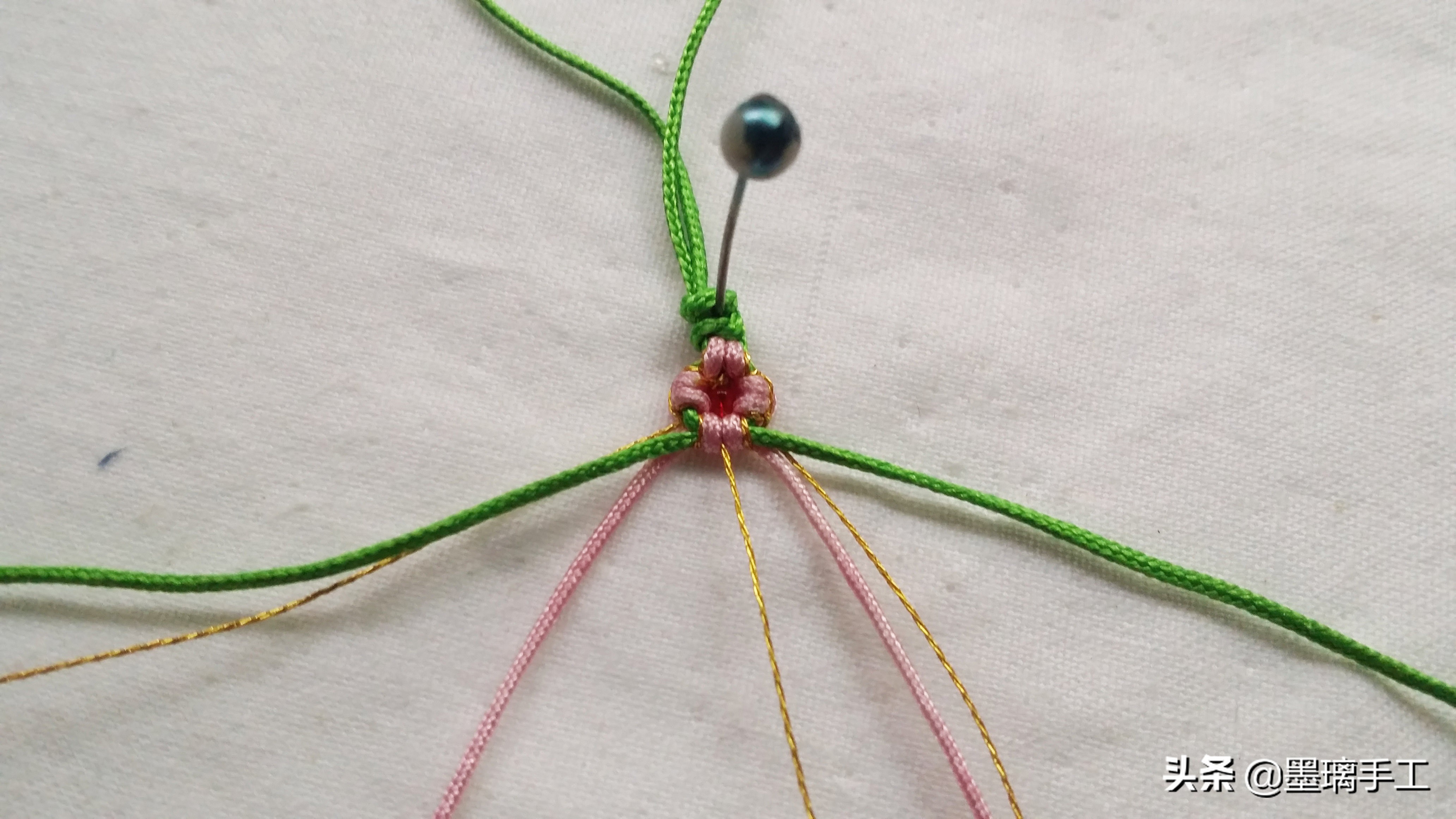 手工编织手链桃花结教程视频,简单手机绳编织教程简单又好看