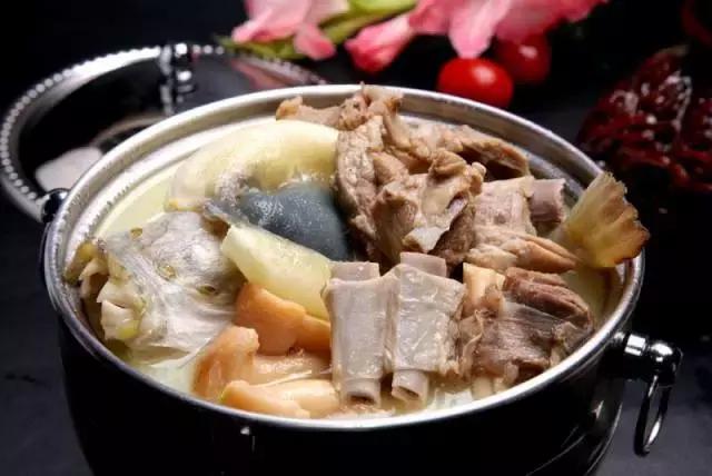 日本大阪旅游城市美食攻略,大阪的旅游景点拍照攻略