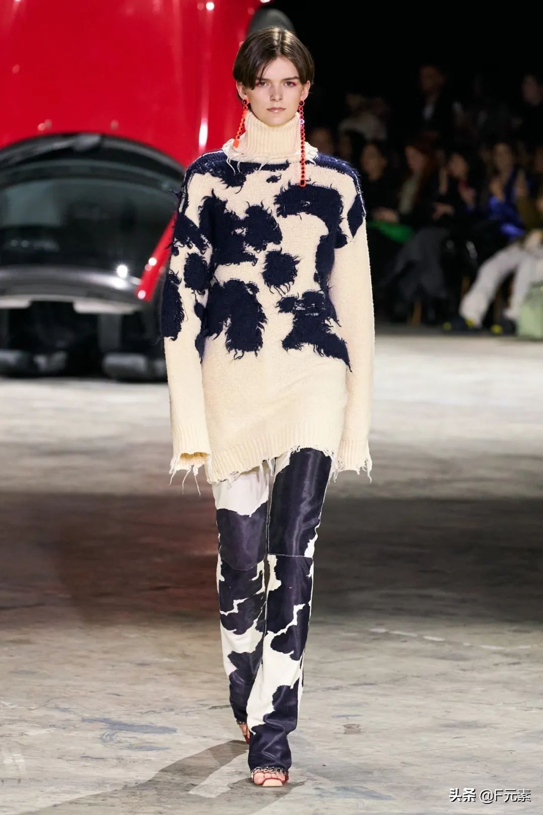 Off-White牵手“始祖鸟”,Hadid姐妹助阵,这场秀需要看一看