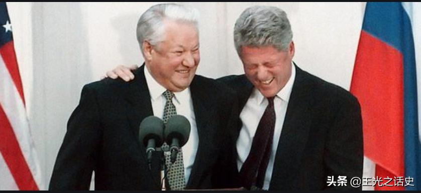 和德国纳粹不共戴天的俄罗斯，为什么有“光头纳粹”?