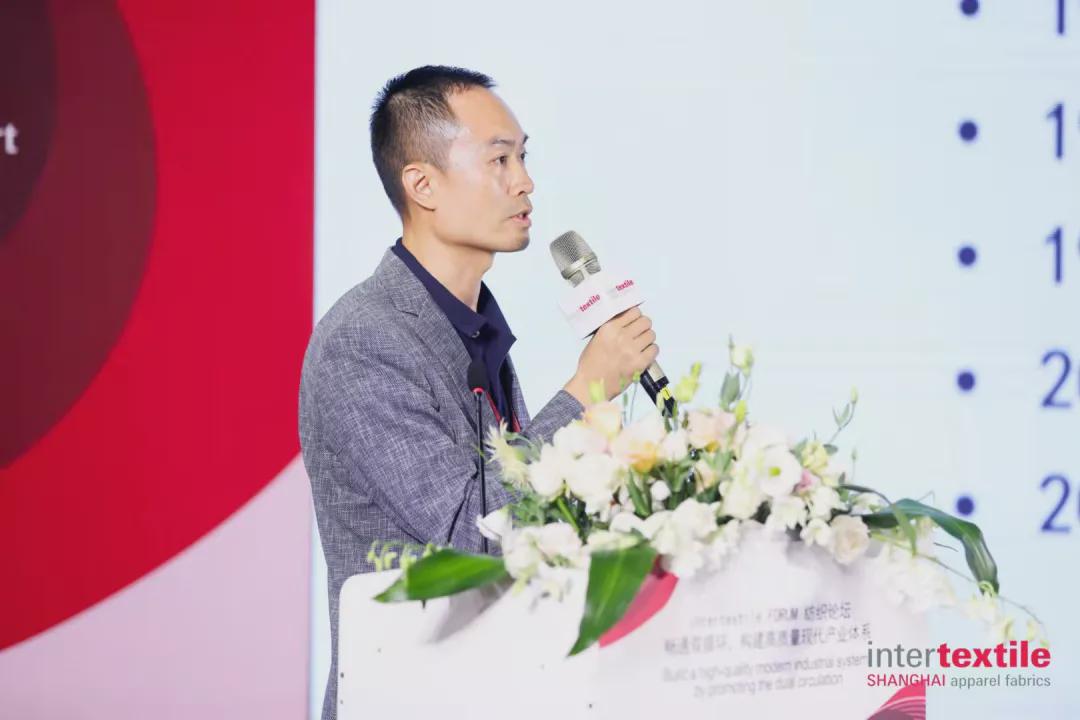 搭建交流论坛,搭建产业交流互动新平台