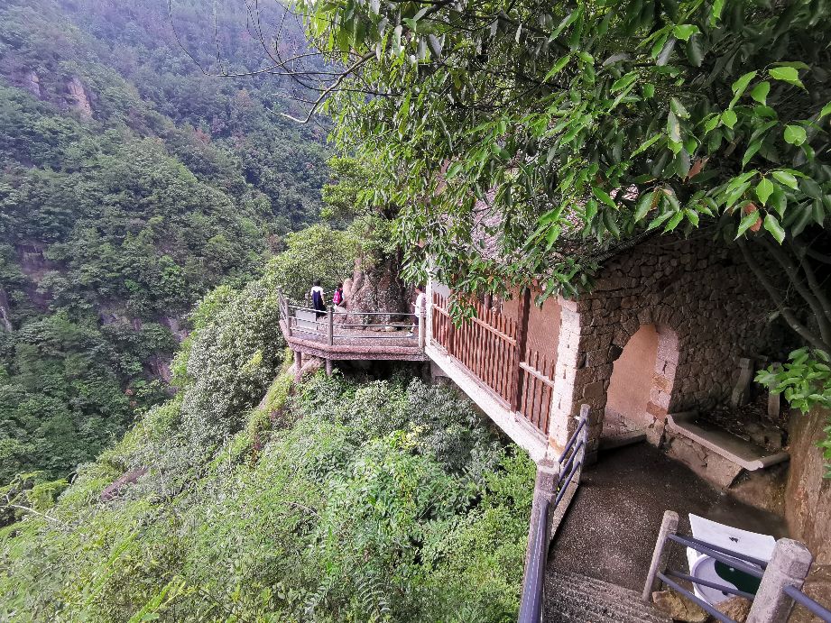 浙江观后感300字,关于浙江天台风景的作文