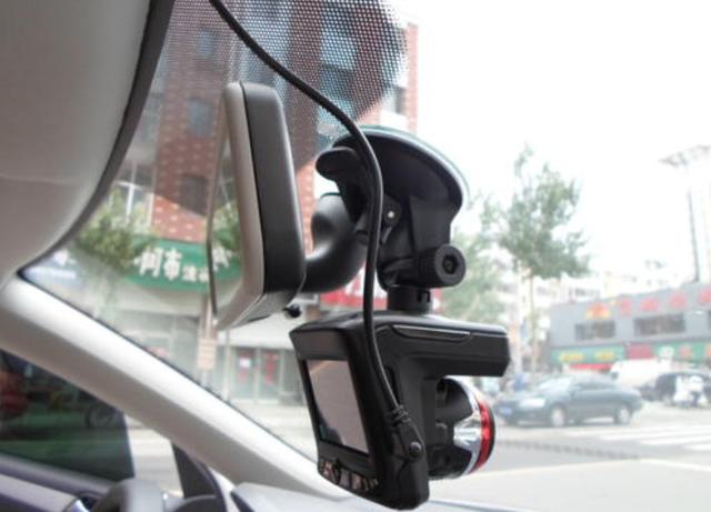 别克英朗安装行车记录仪怎么布线,传祺gs4安装行车记录仪如何布线