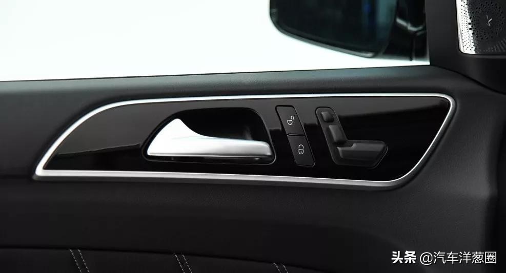 国产车终于崛起?全新越野车上市,配奔驰发动机,比牧马人还硬气