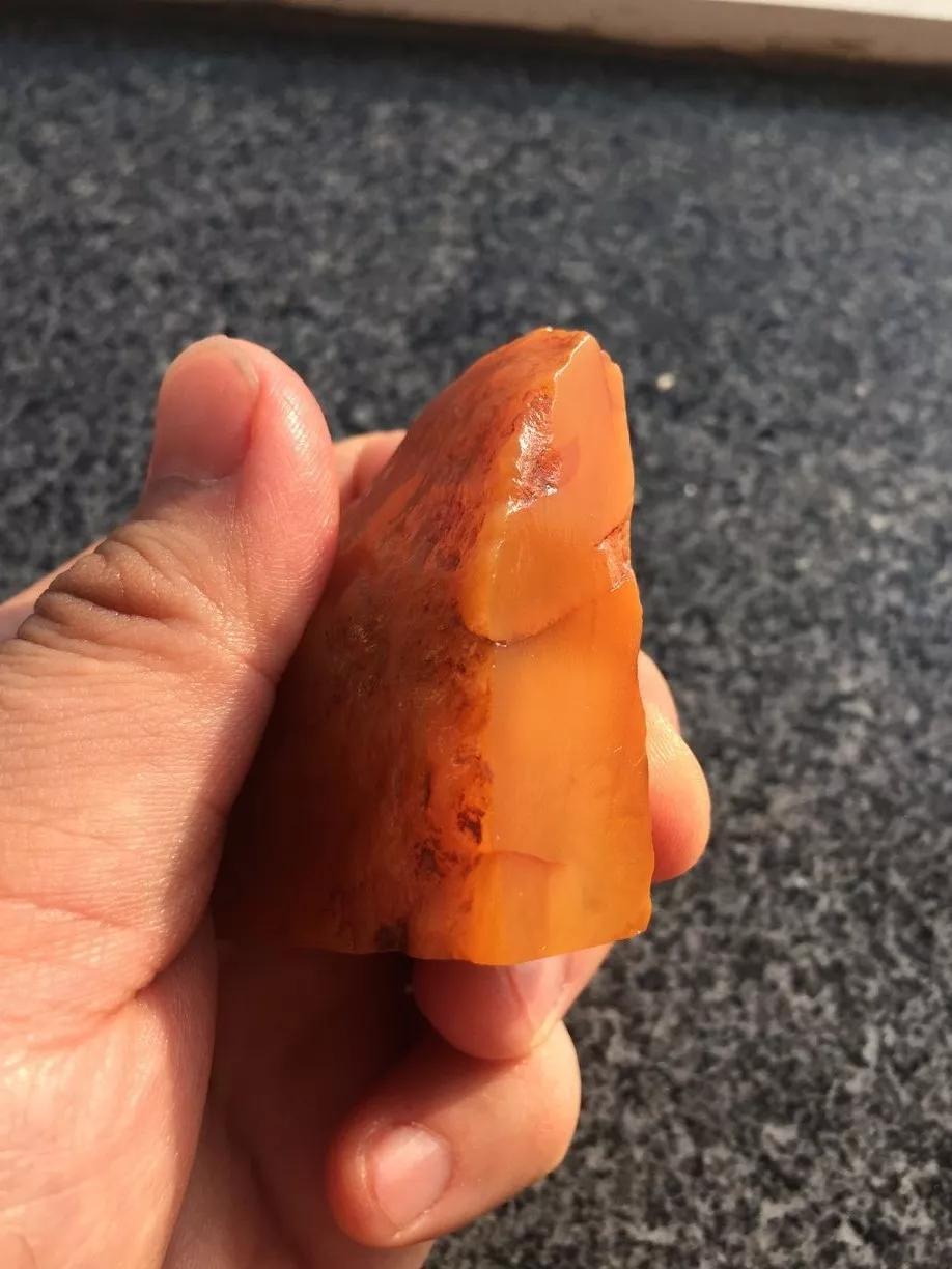 怎么鉴别寿山田黄的品质,寿山田黄价格在线鉴定