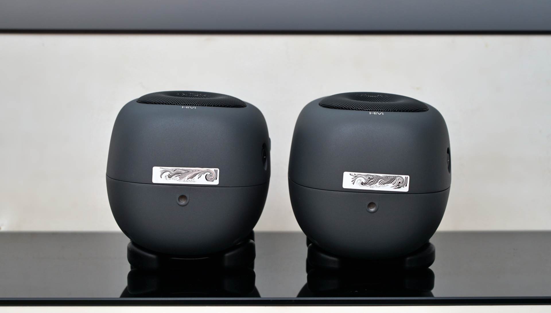 惠威x4音响怎么用,惠威x4多媒体监听音箱