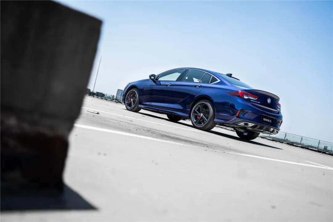 君威GS减震悬架,新款君威gs改避震效果