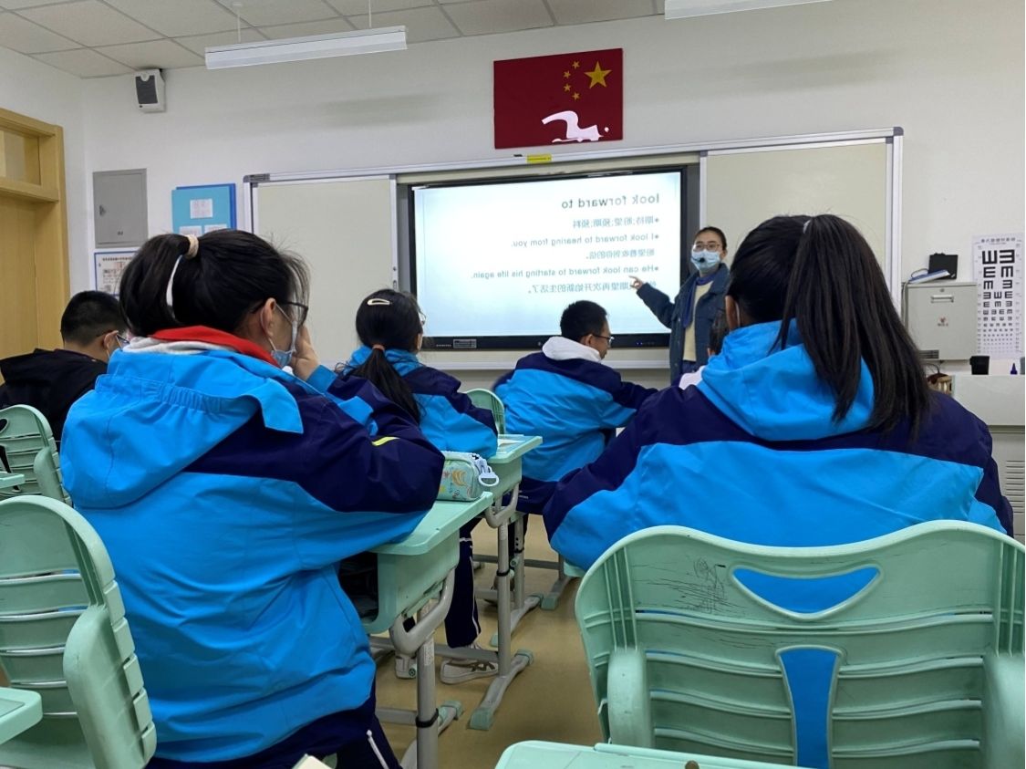 青岛弘毅中学：趣味英语社团，打开校园内的世界之窗