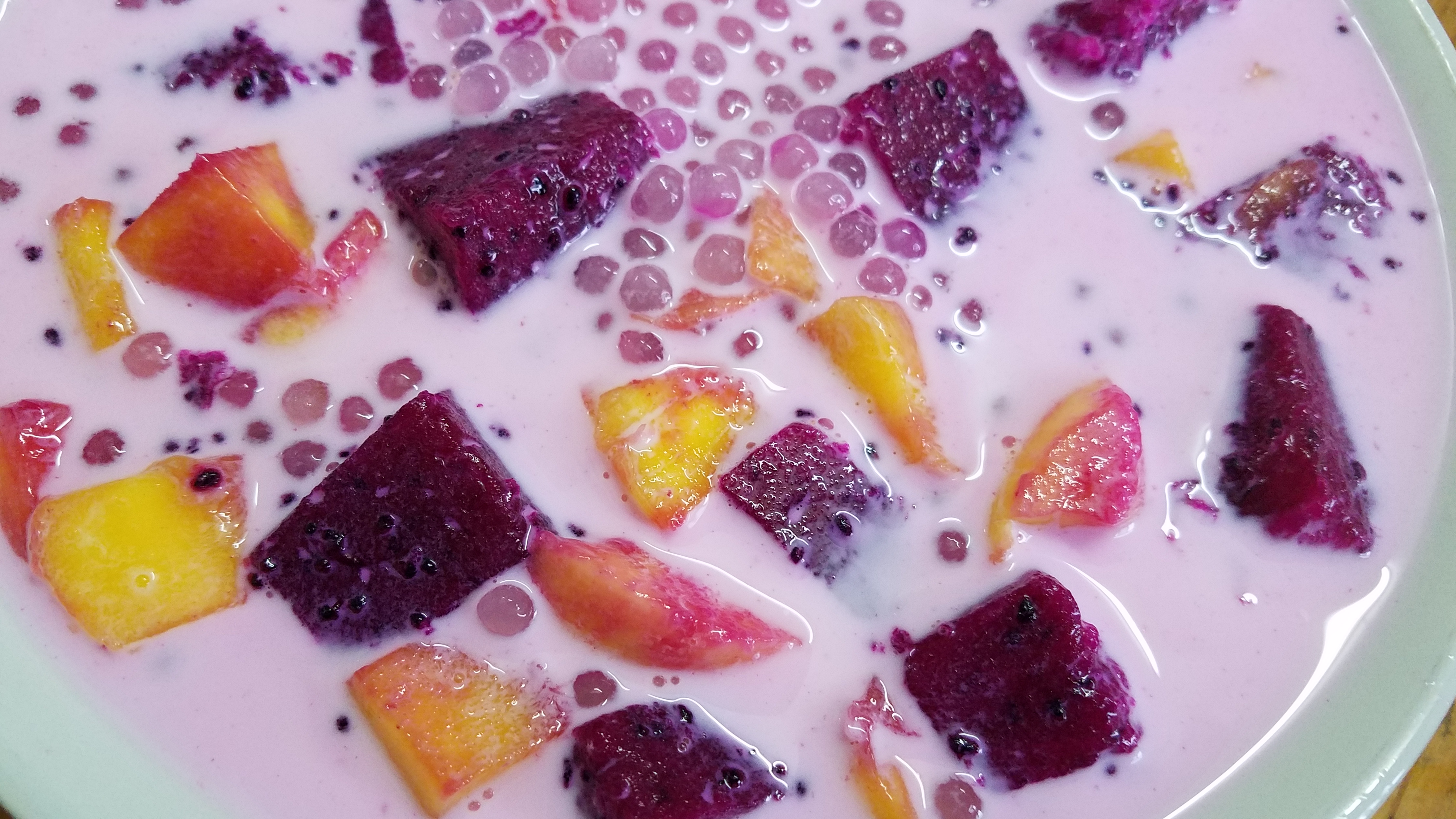 自制冰镇芒果西米露夏日清爽必备,木瓜西米露牛奶冷饮的做法