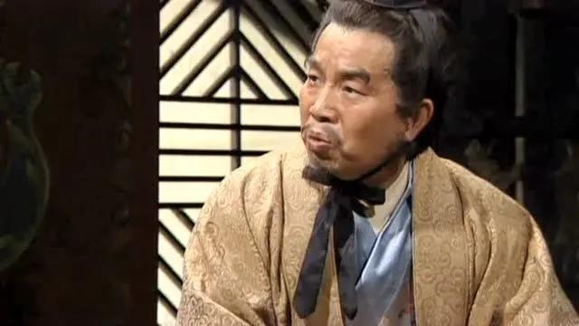 贾诩保命能力,贾诩最会保命不折手段