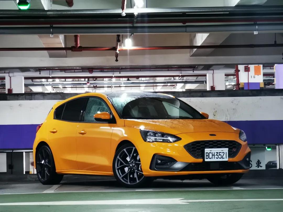 福克斯stline两厢钢炮,福克斯stline试驾2021是8at吗