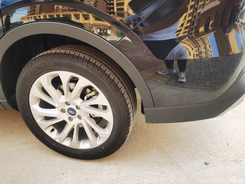 福特领裕黑色5座2021试驾视频,福特领裕suv评测0-100加速