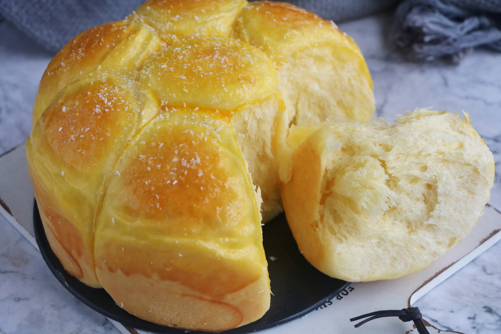 面包怎么蒸出的松软好吃,蒸面包怎么做的蓬松柔软拉丝