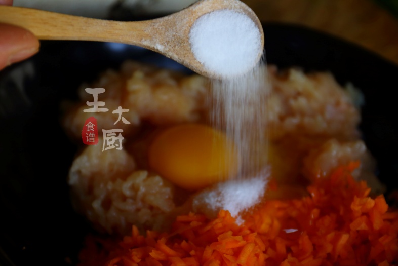 糖醋丸子的家常做法最简单好吃,家常糖醋丸子简单做法