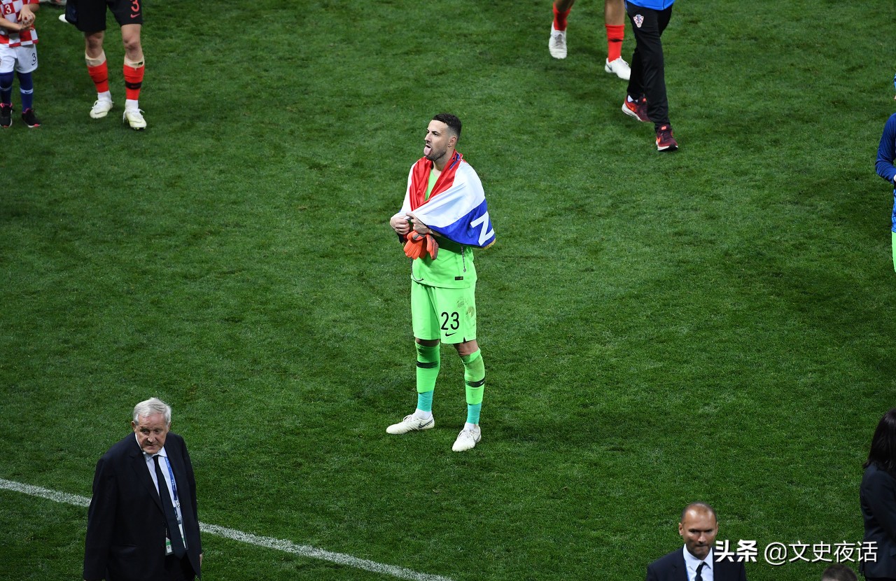 足球地理学堂：克罗地亚的红白格子是怎么来的