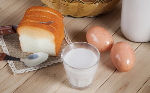 孕晚期吃什么对胎宝宝好,怀孕晚期饮食怎么搭配好