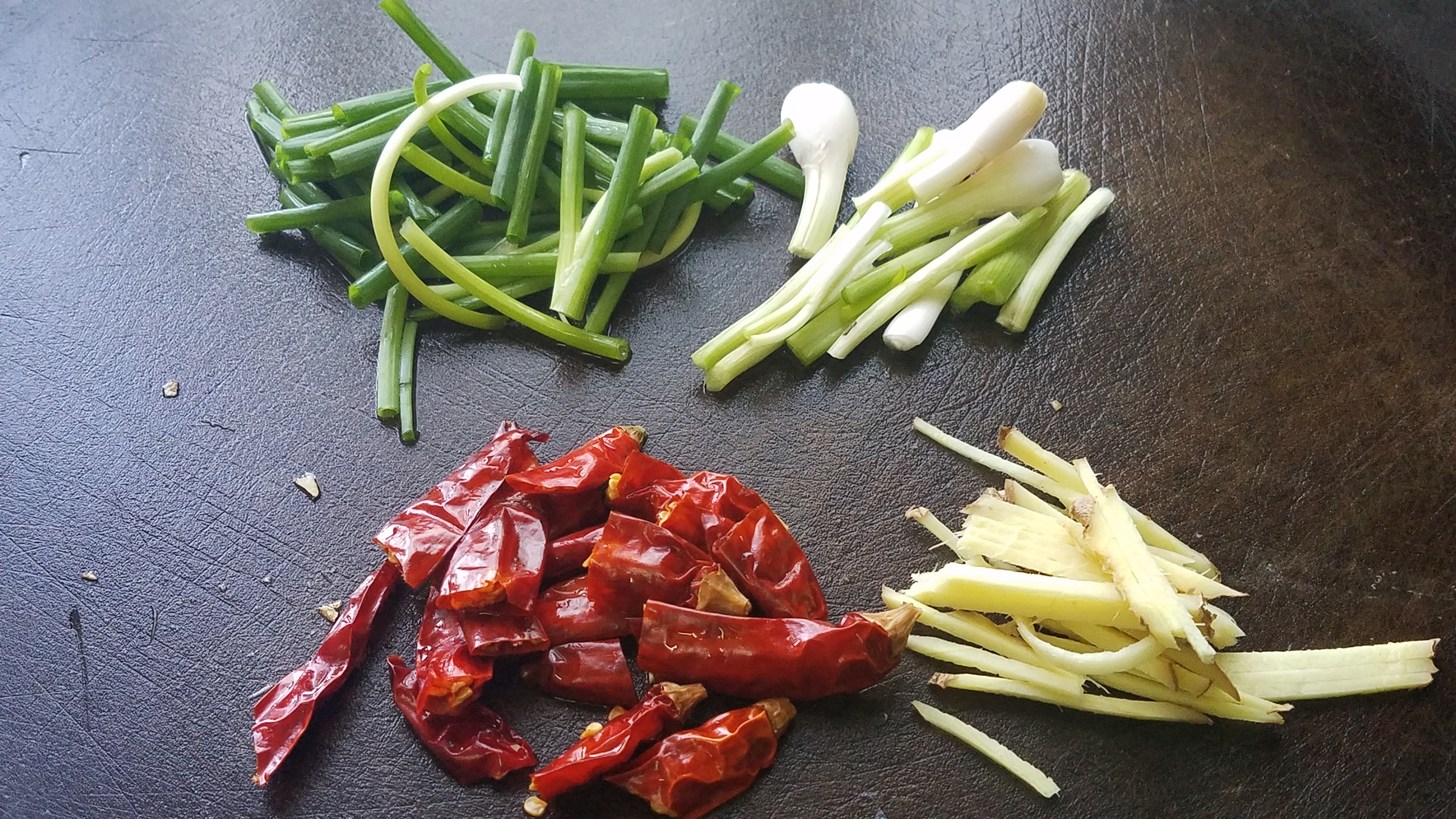 椒盐土豆虾的正确做法,椒盐土豆最好吃的做法家常