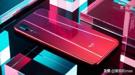 红米note7对比荣耀8x用起来不热吧,红米note7pro和荣耀8x买谁