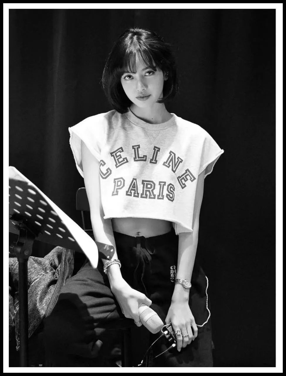 是时候换发型了,适合秋冬的减龄免打理发型