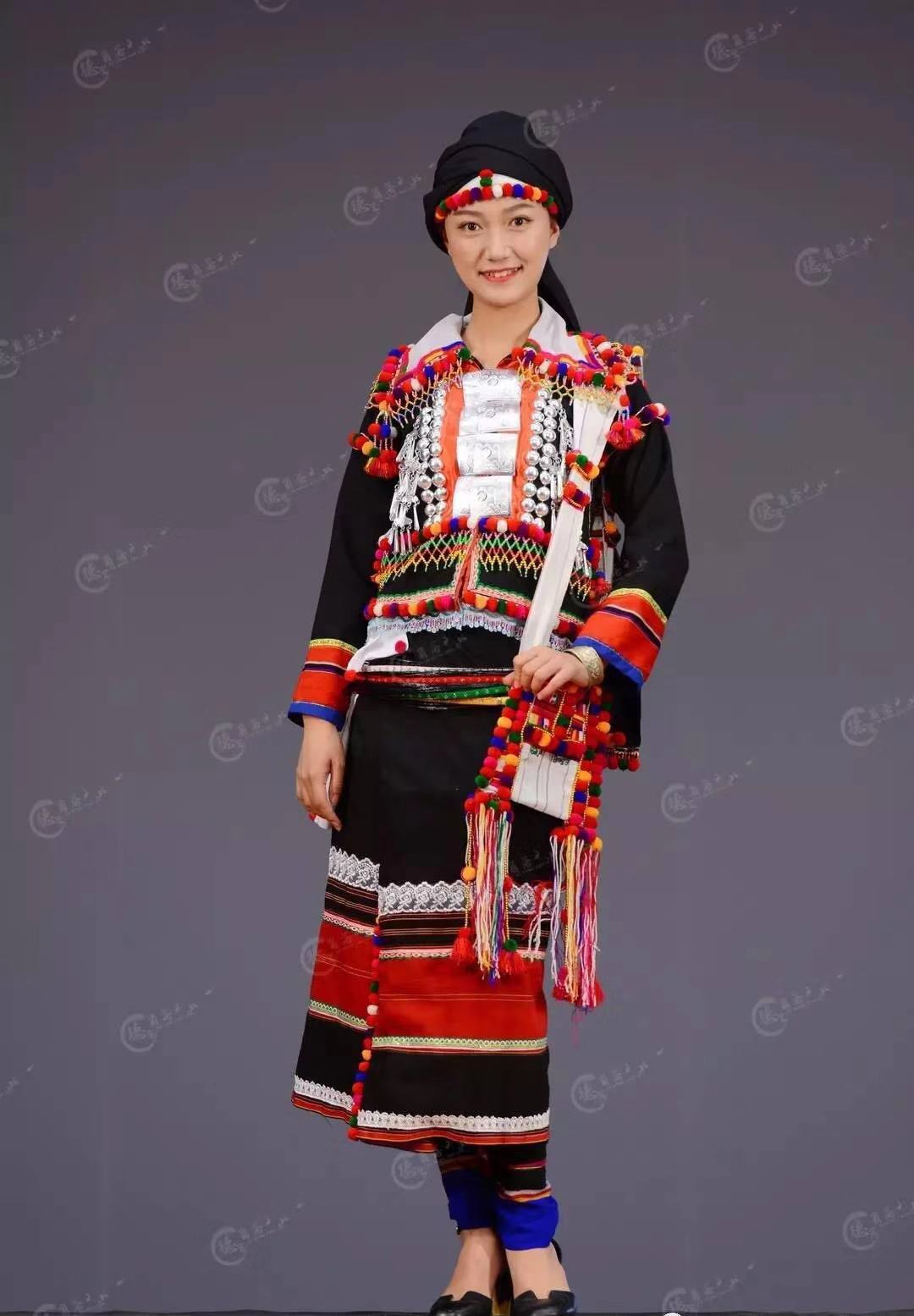 云南民族服饰网,面向全国火爆招商中