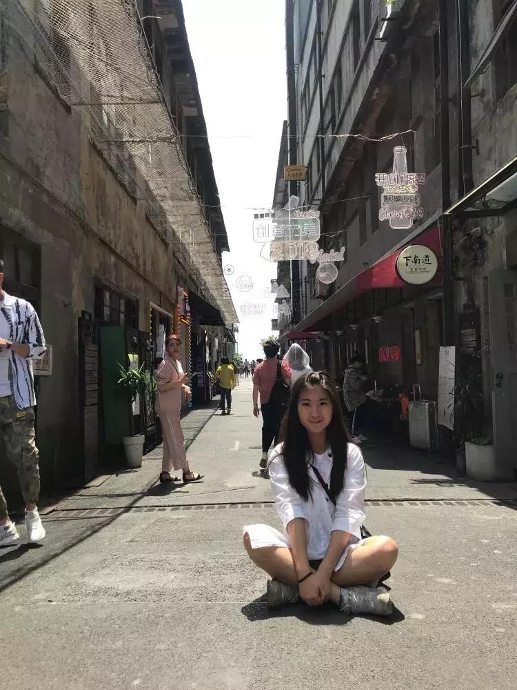 令人动容的师生恋,现实中真实的师生恋