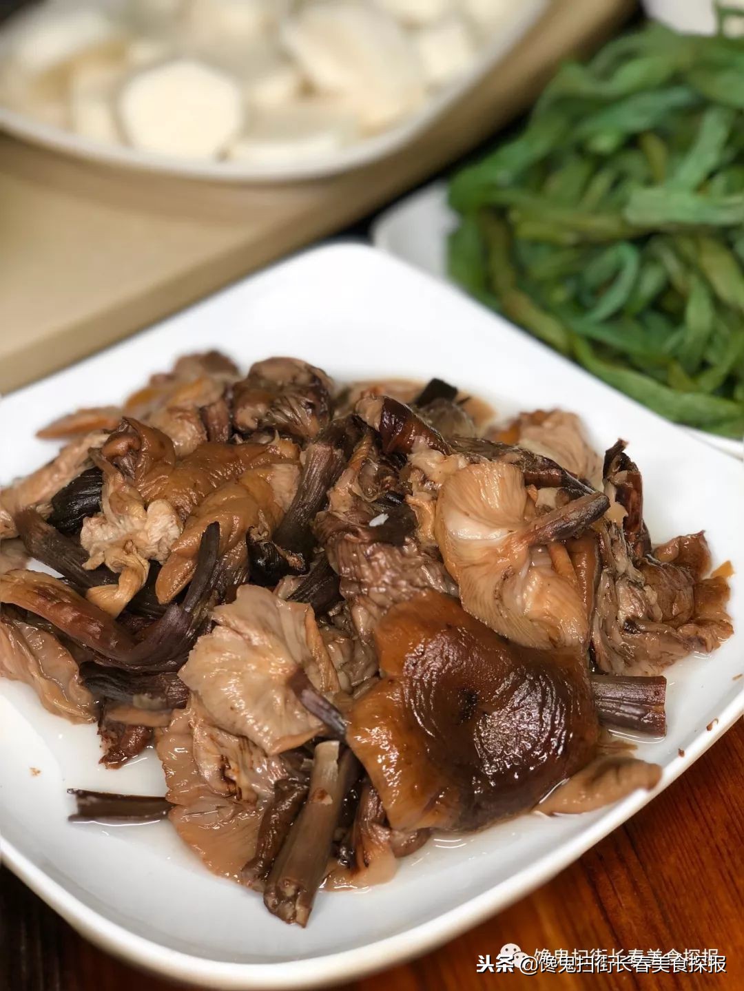 南湖大锅炖鱼,嘉兴南湖东北铁锅炖