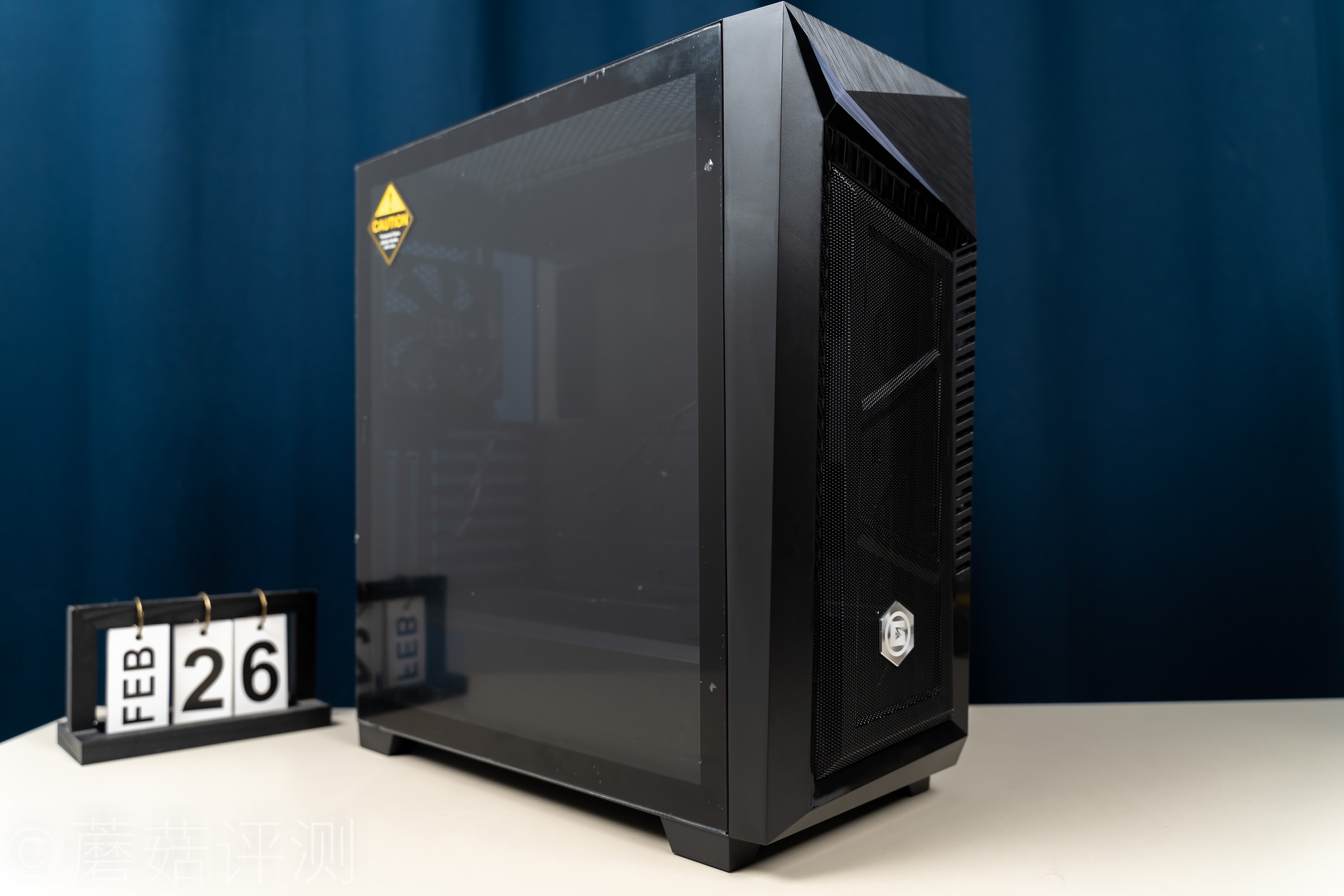 艾湃电竞机箱白色,艾湃电竞水冷评测