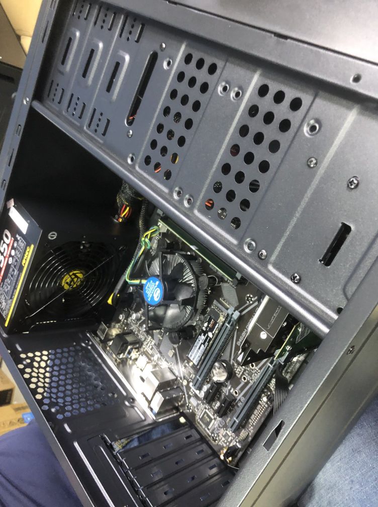 给大家推荐一套低预算吃鸡配置,吃鸡官方推荐最低配置价格