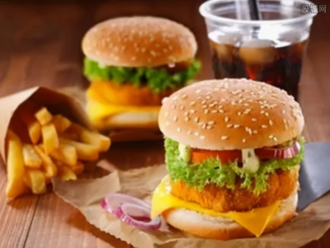 为什么美国的可乐可以续杯,美国肯德基为什么可以免费续杯