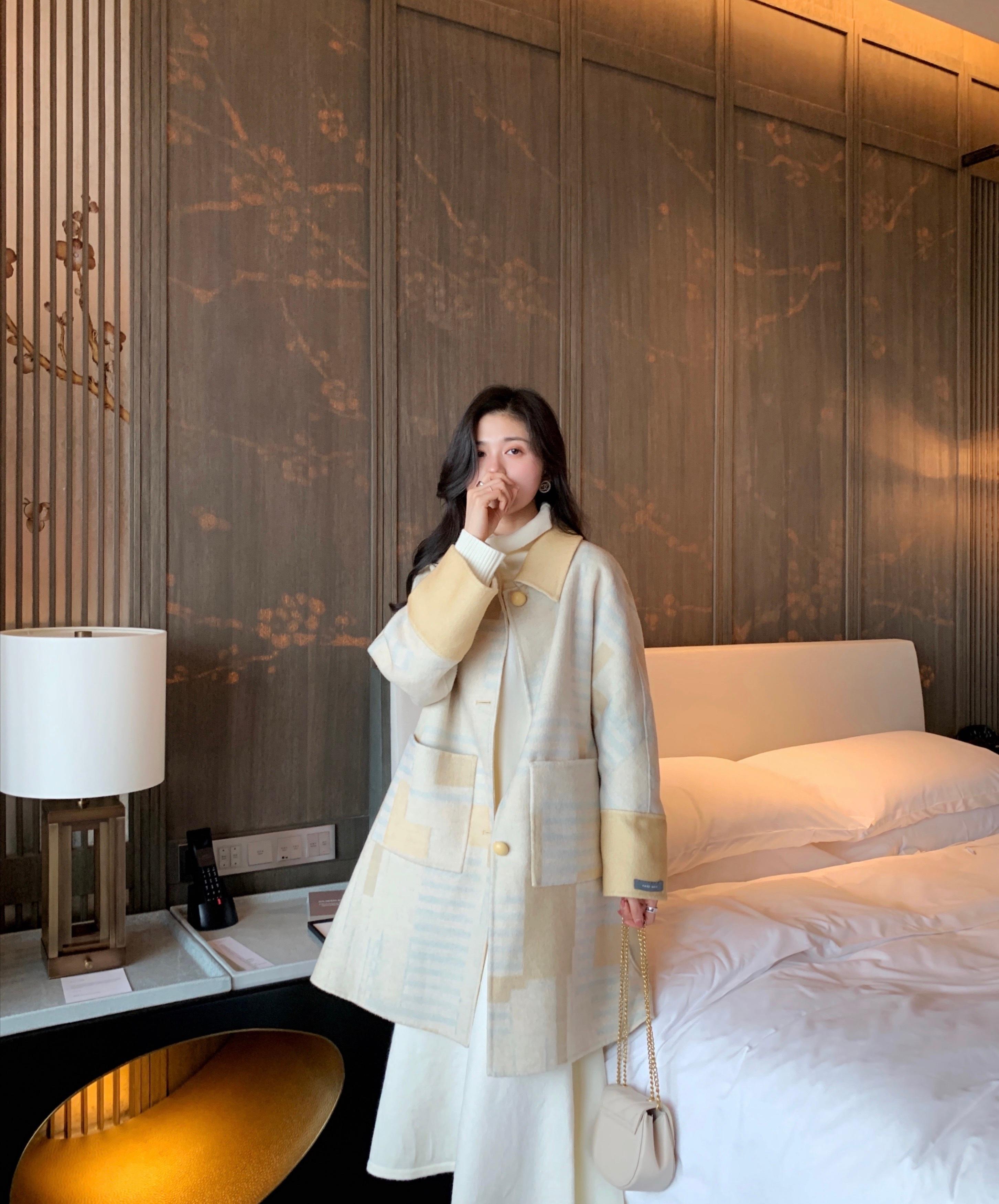 衣服好看与不好看做作,衣服搭配再好看没有发型也白搭