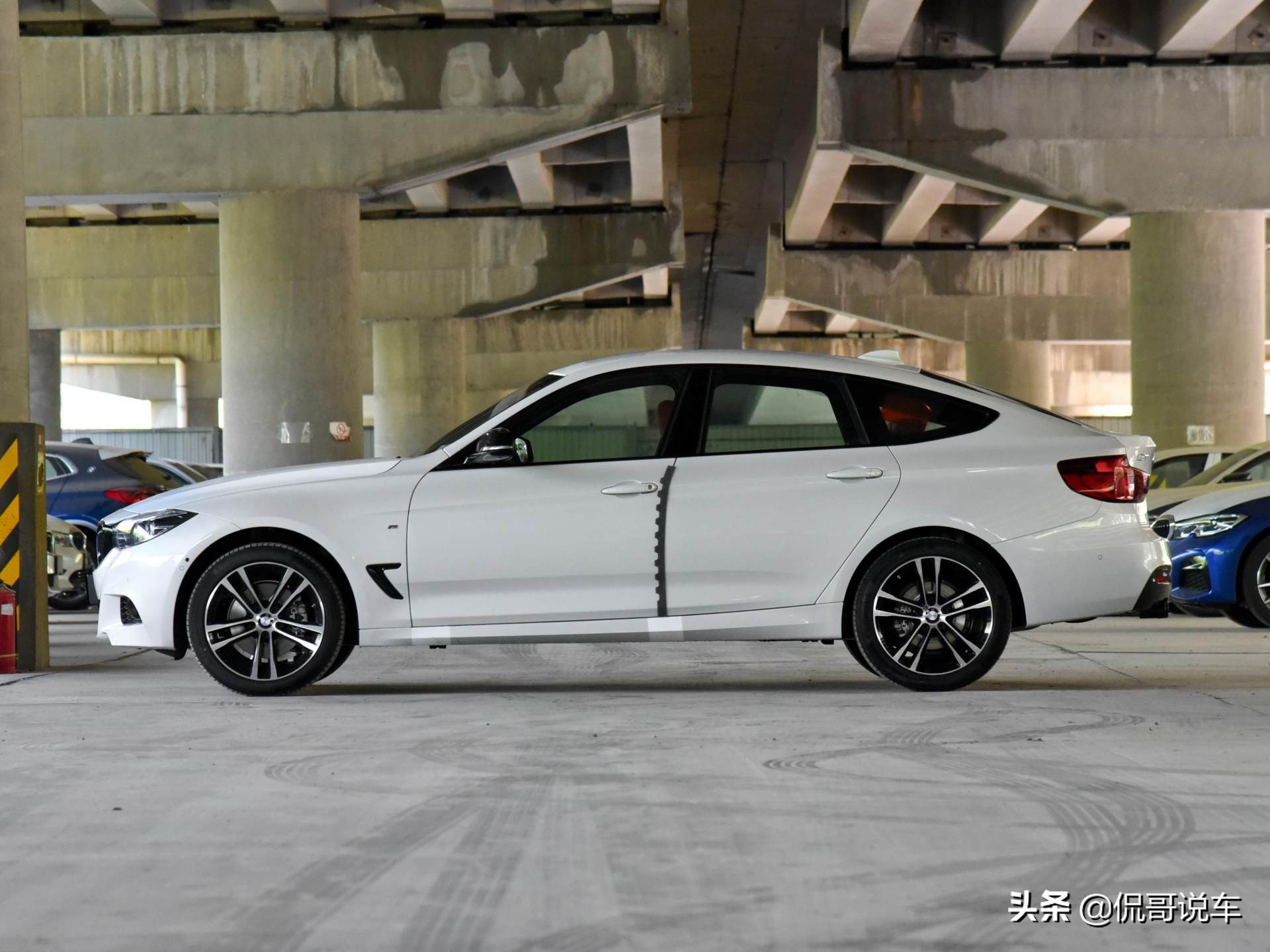 乘坐空间不错轿车,2019年款宝马3系轿跑全进口gt