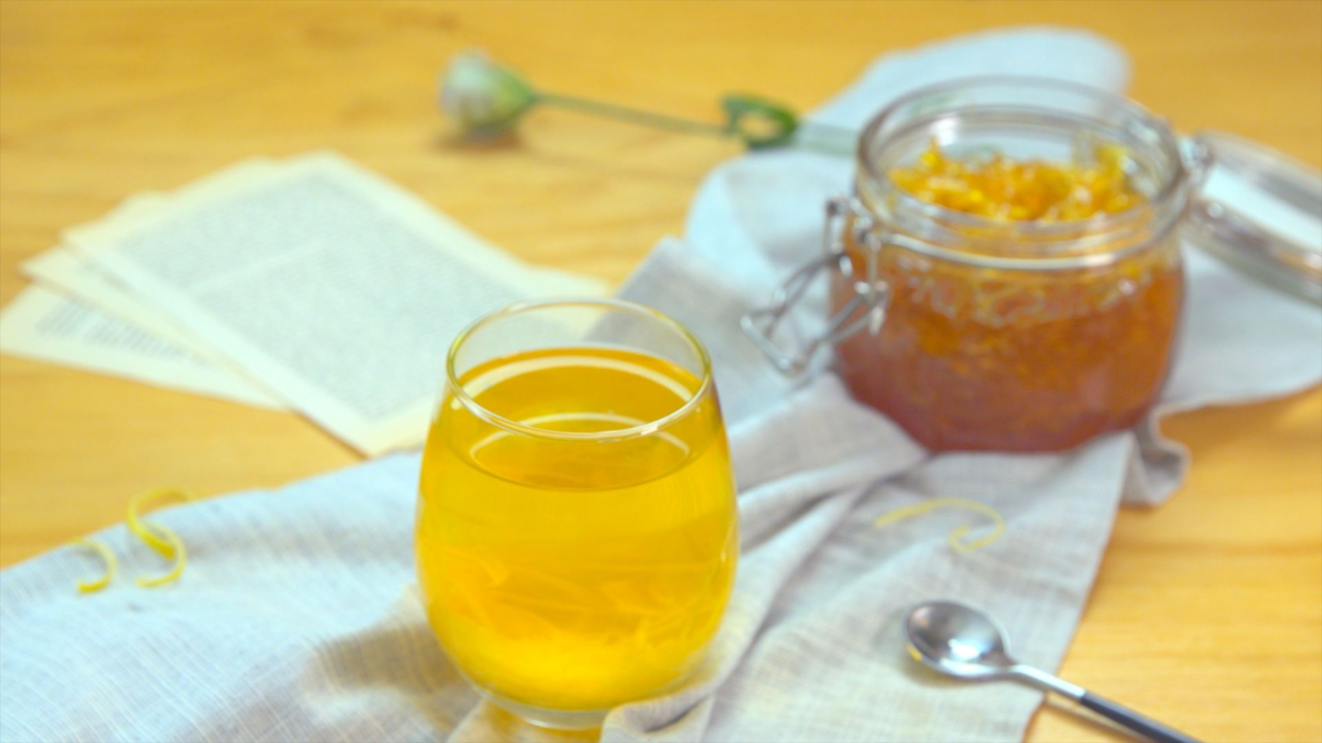 蜂蜜塑料盖子打不开小妙招,蜂蜜罐打不开怎么办小妙招