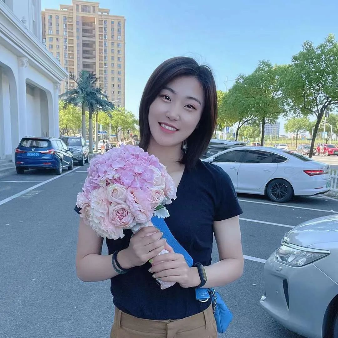 华政女孩最新完整视频,华政女孩