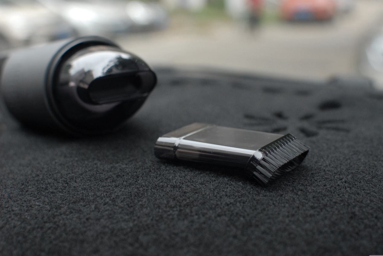 大吸力除螨神器,超强吸力多功能干湿两用吸尘器