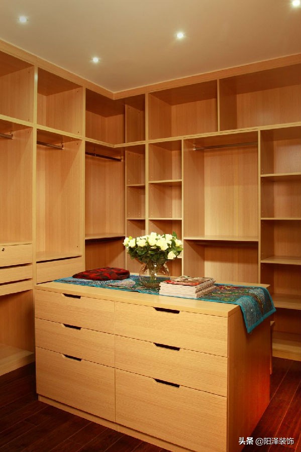 长沙市实木定制橱柜厂家直销直播,实木定制长沙