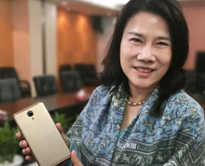 别再笑格力手机了，跨界造手机栽跟头的，还有百事、康师傅