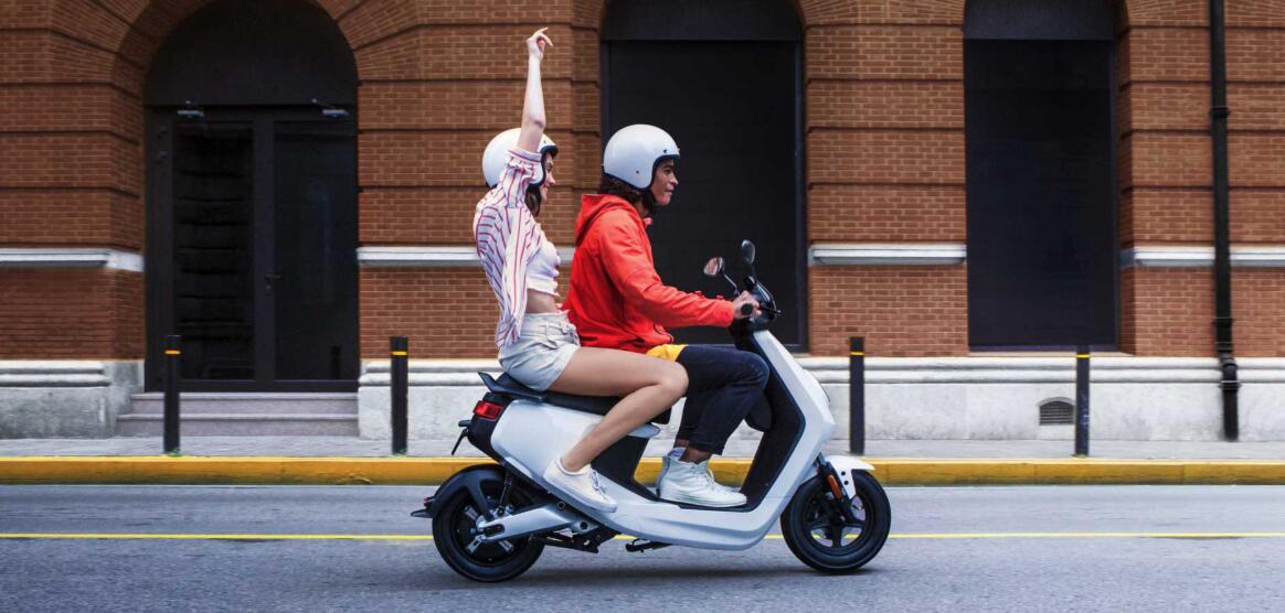 小牛新国标mqi2价格,小牛电动mqi2绿标和黄标的区别