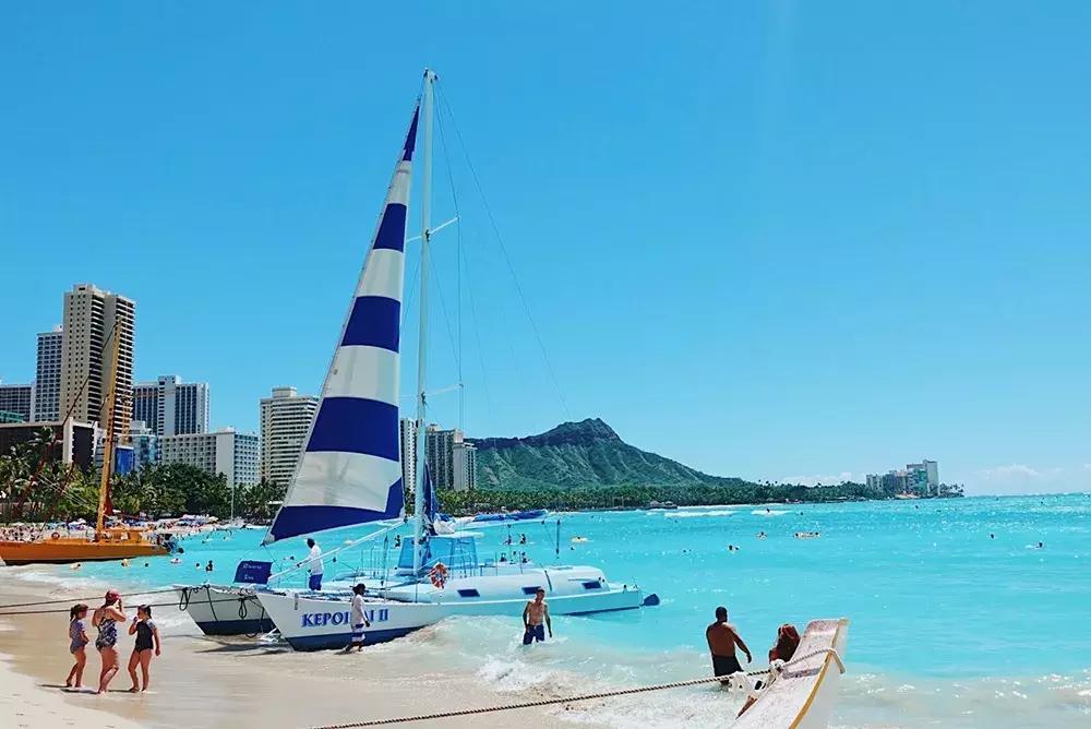 在吸引村上春树买房养老的海岛呆3天，马代帕劳在我心里降到第二