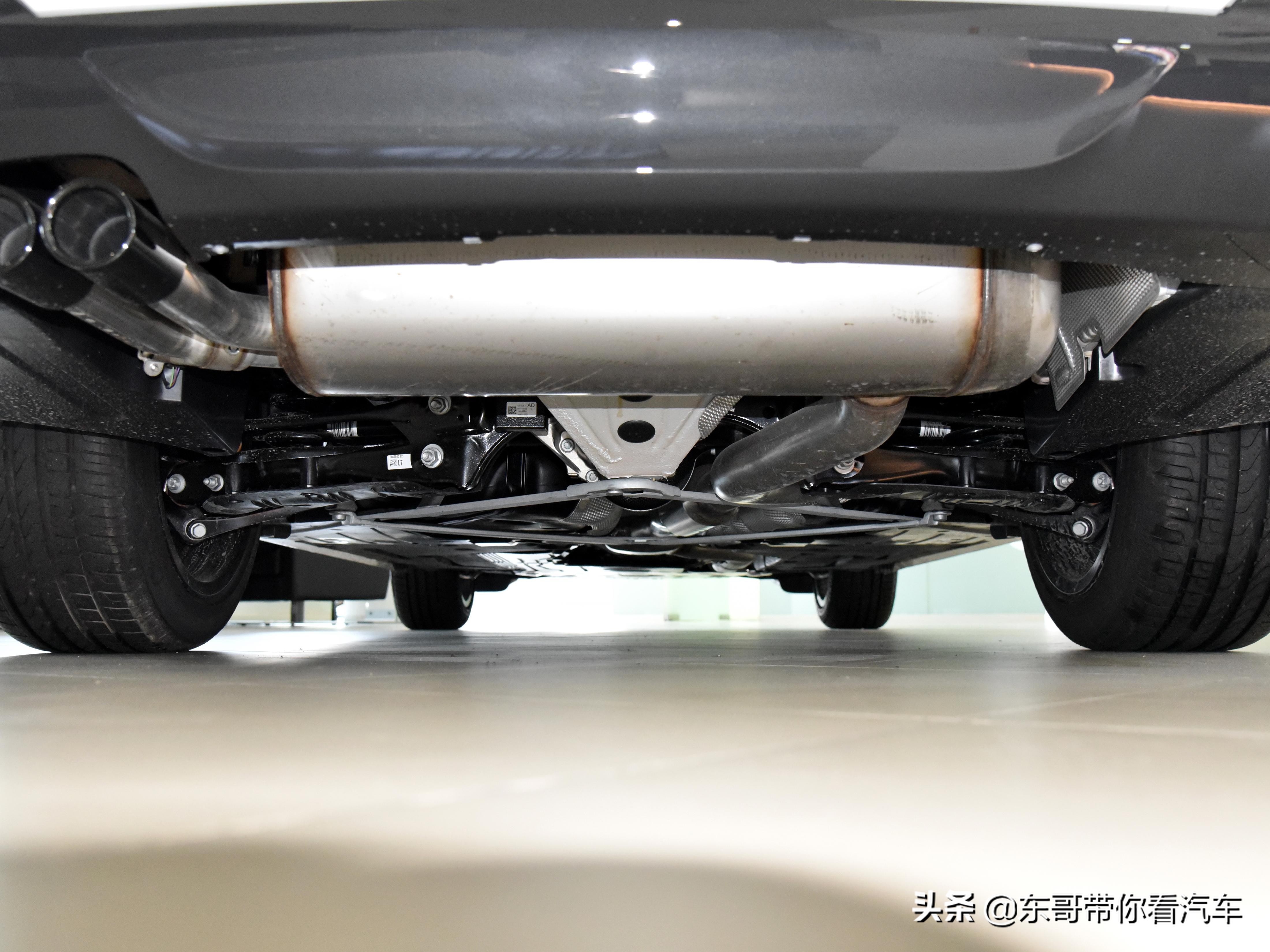 无框车门豪华车,无框车门的高端车