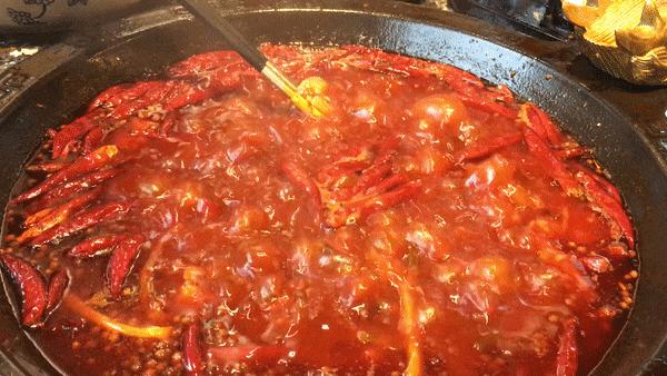 没有什么是一顿火锅解决不了图片,没有一顿火锅解决不了事免费观看