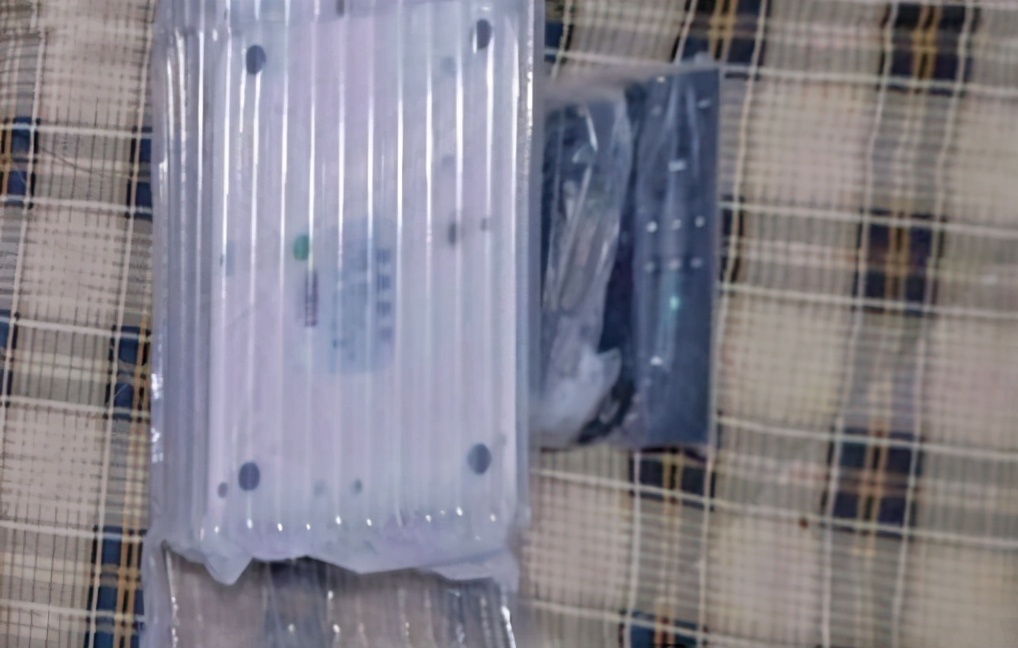 拼多多投影仪推荐家用性价比高,拼多多上的200投影仪靠谱吗