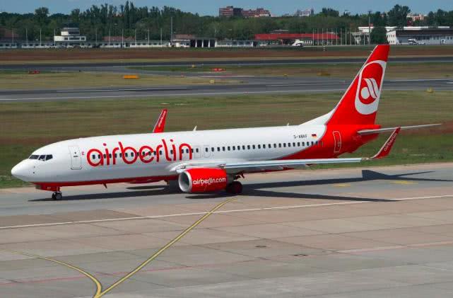 波音737max8和波音737800,波音737max客机再次出现问题