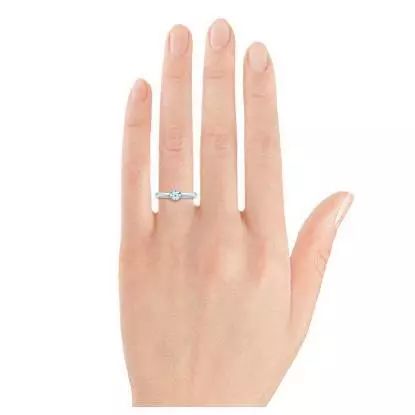 如何评价钻石的价值,如何鉴别钻石的优劣